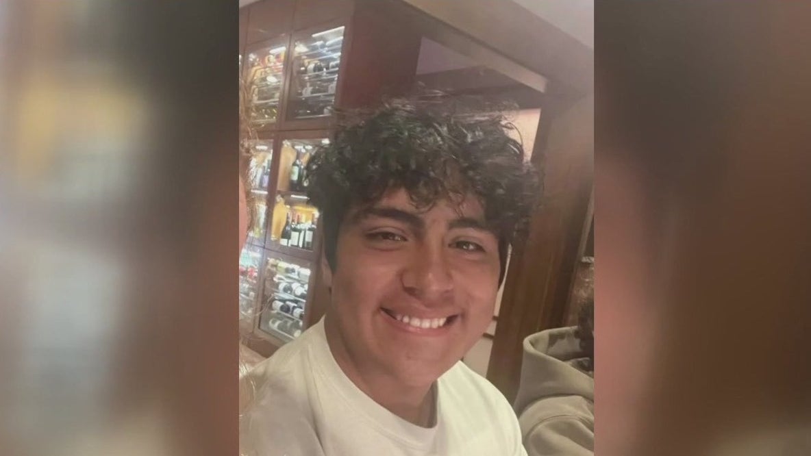 Outpouring of support for injured high school football player